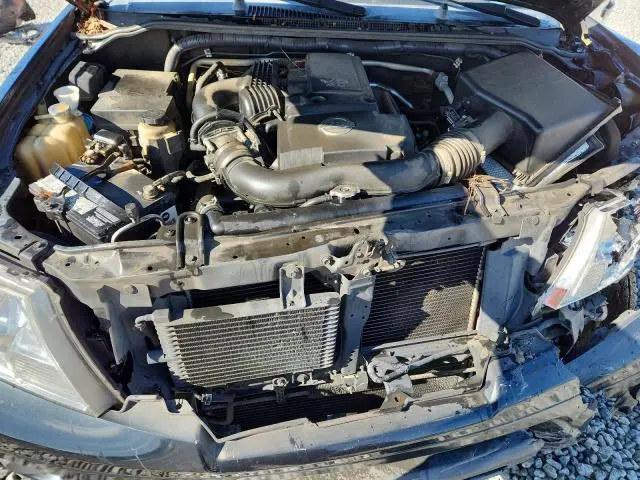 2016 NISSAN FRONTIER S  