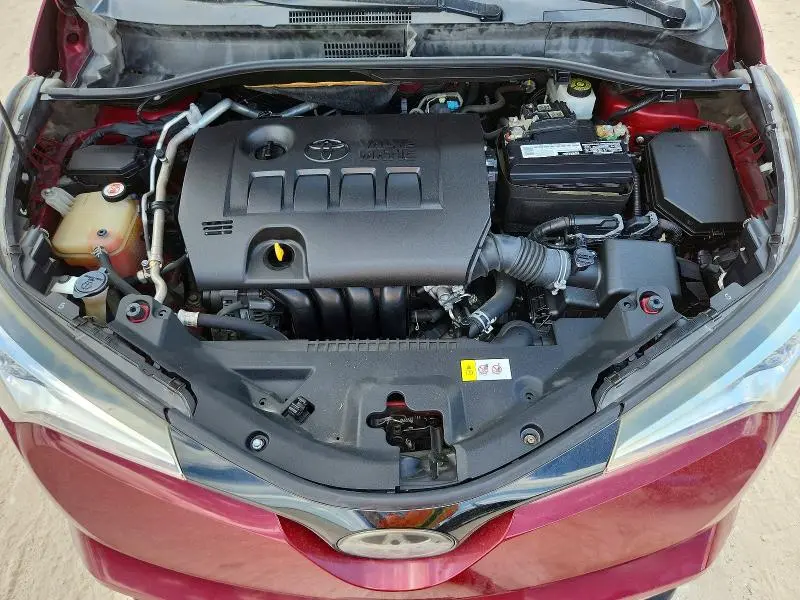 2019 TOYOTA C-HR XLE  