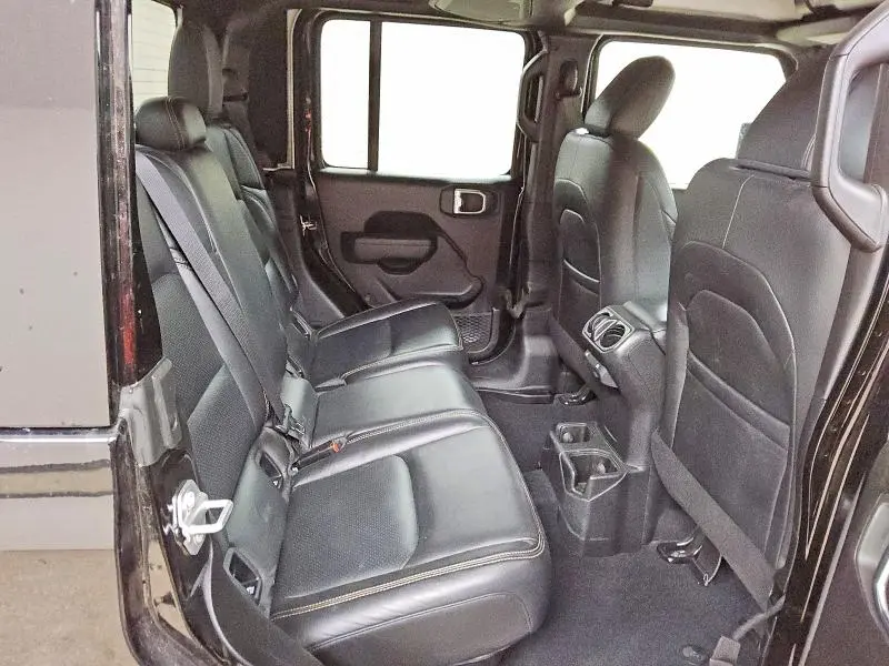 2024 JEEP GLADIATOR SPORT  