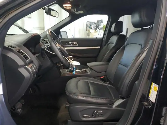 2017 FORD EXPLORER XLT  