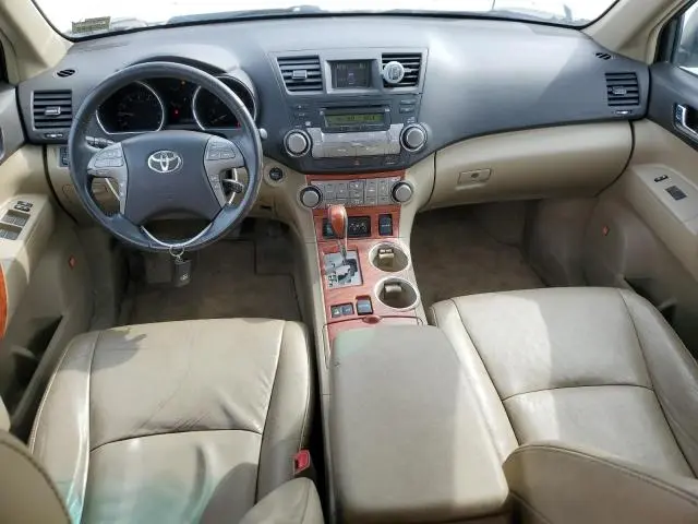2010 TOYOTA HIGHLANDER LIMITED  