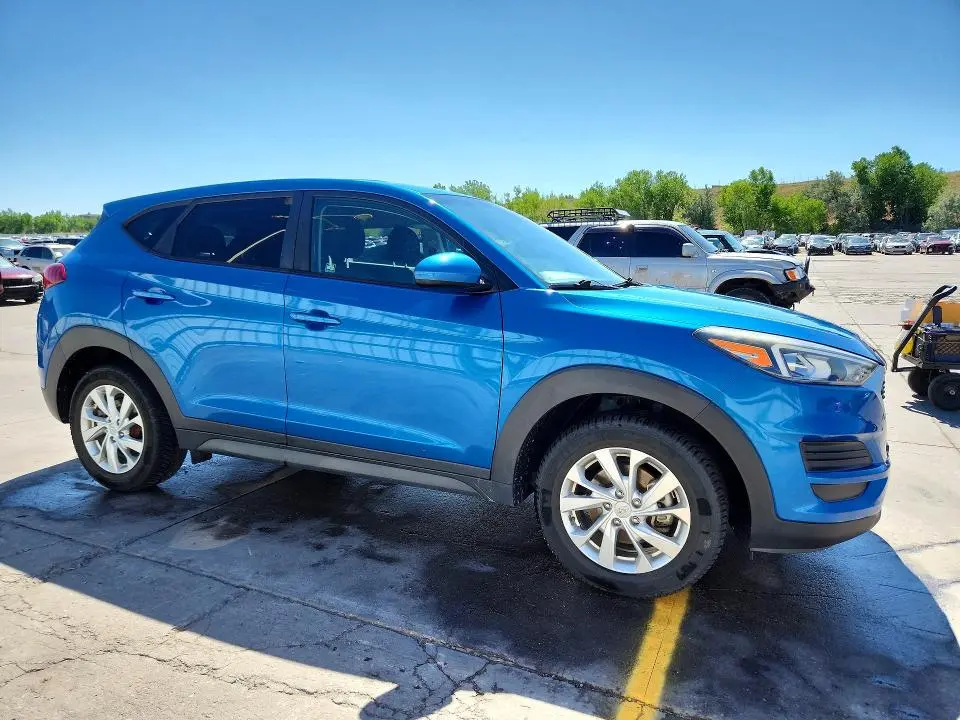 2019 HYUNDAI TUCSON SE  