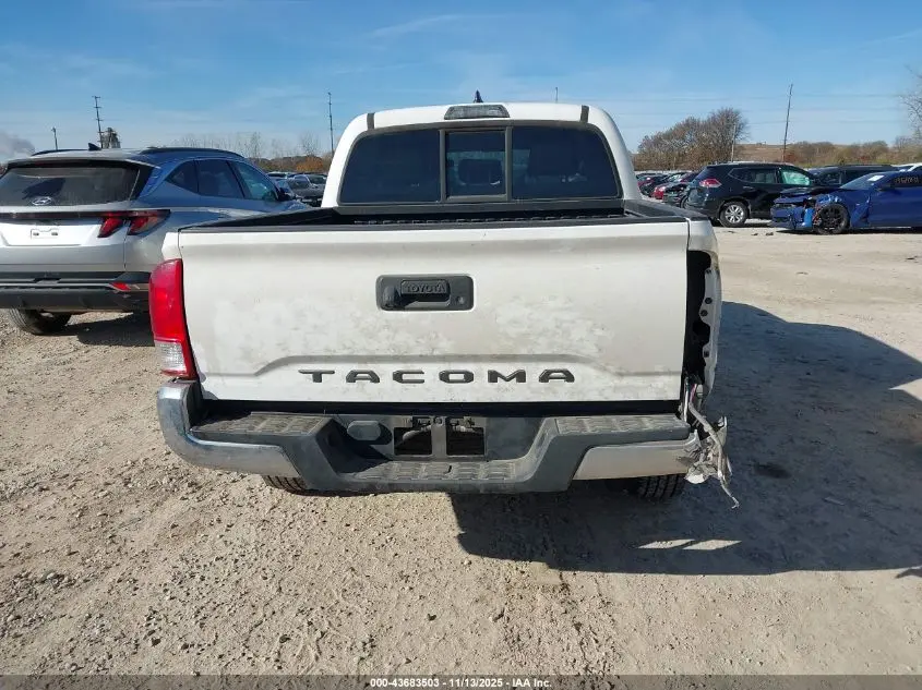 2017 TOYOTA TACOMA SR5