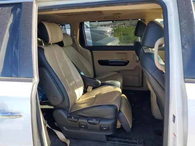 2016 KIA SEDONA SXL  