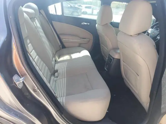 2014 DODGE CHARGER SE  