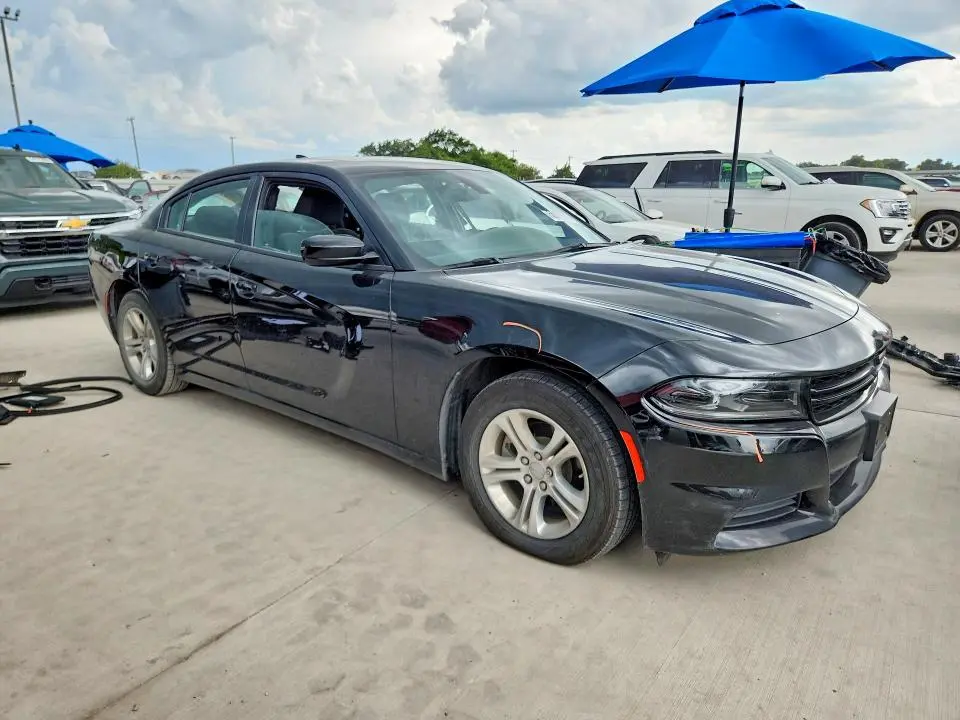 2023 DODGE CHARGER SXT  