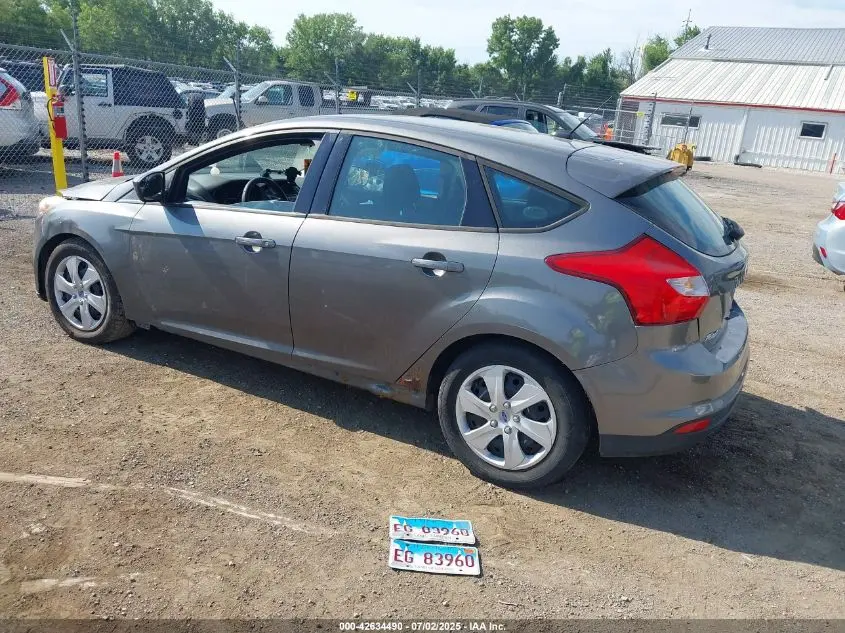 2012 FORD FOCUS SE