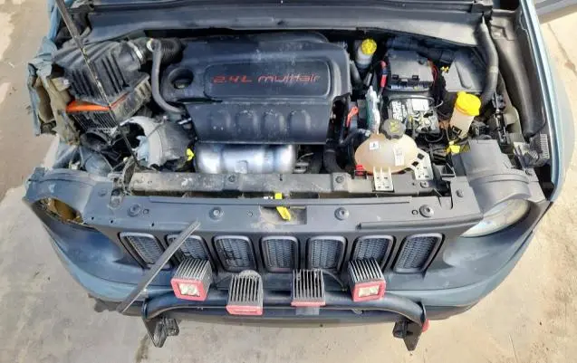 2015 JEEP RENEGADE TRAILHAWK  