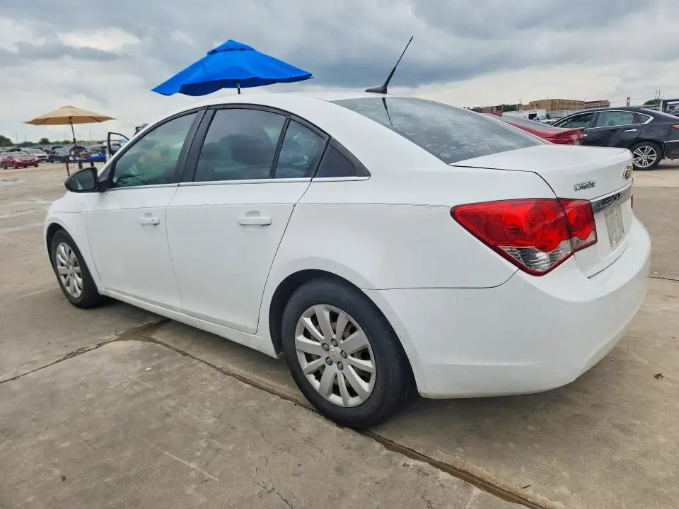 2011 CHEVROLET CRUZE LS  