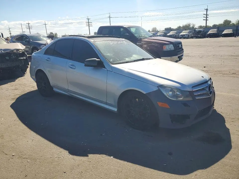 2013 MERCEDES-BENZ C 300 4MATIC  
