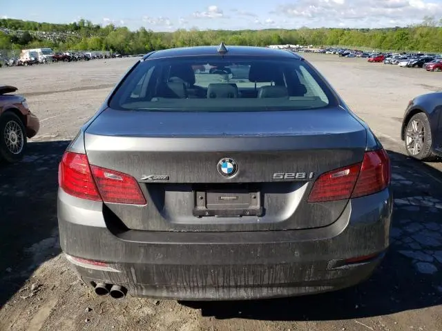 2014 BMW 528 XI  