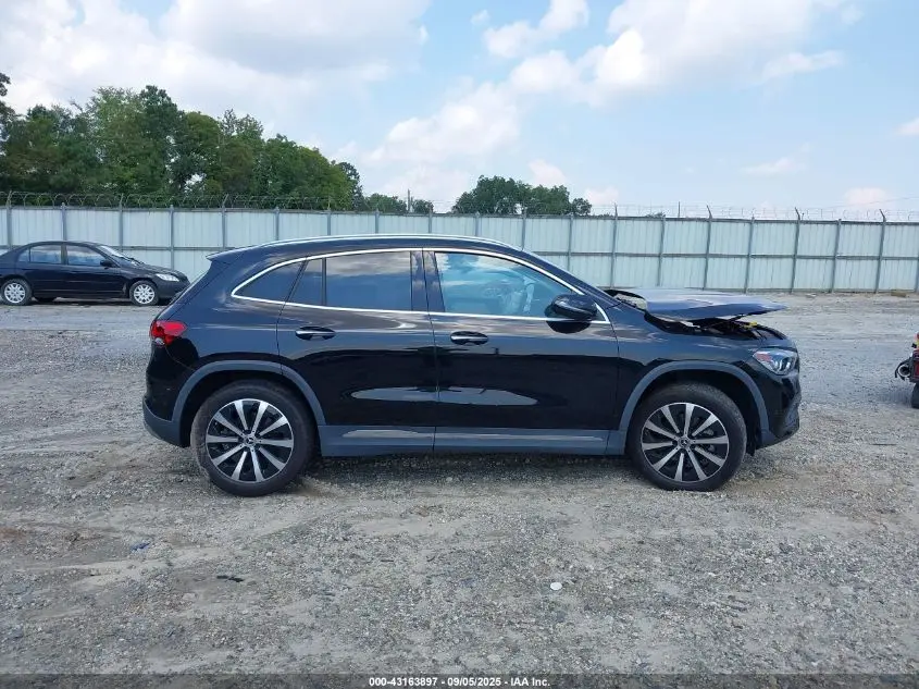 2023 MERCEDES-BENZ GLA 250  
