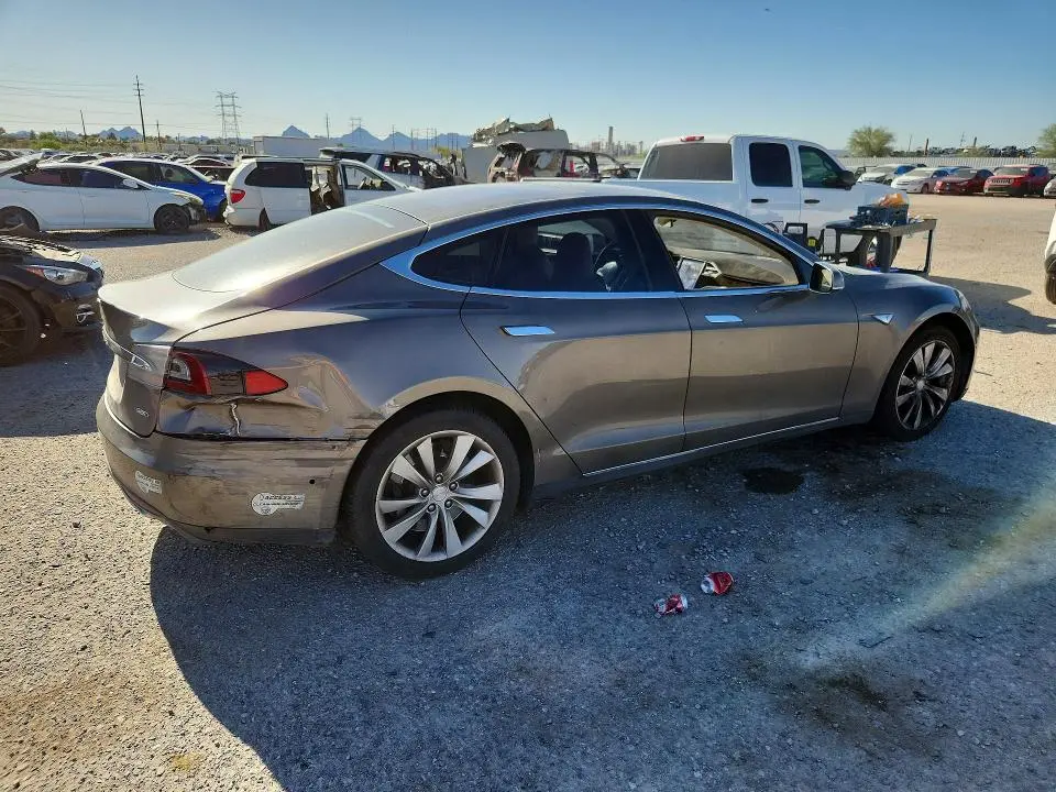 2015 TESLA MODEL S   