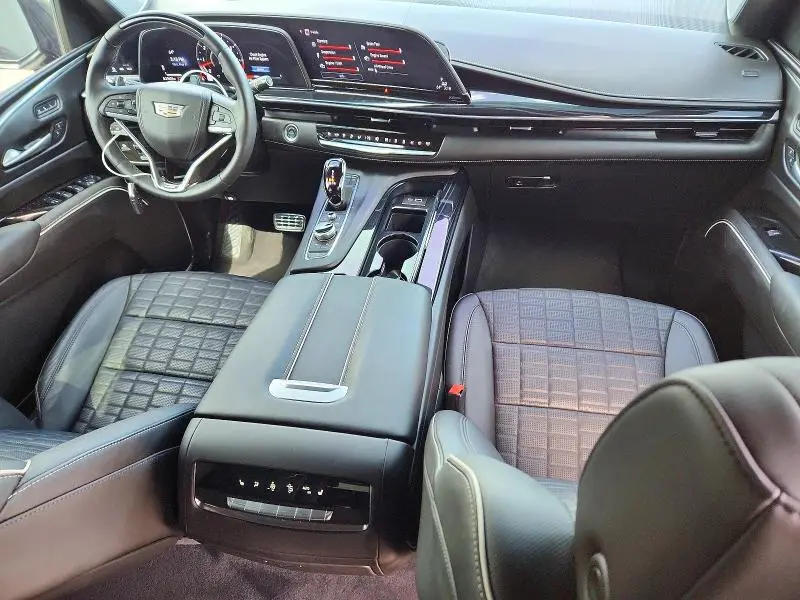 2024 CADILLAC ESCALADE V   