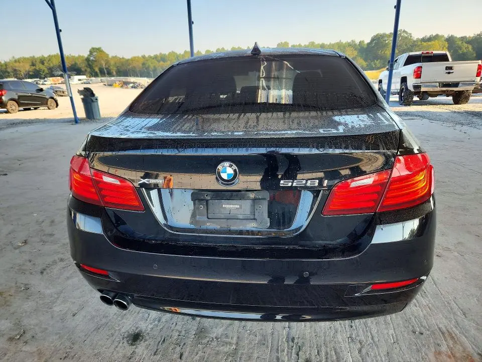 2016 BMW 528 XI  