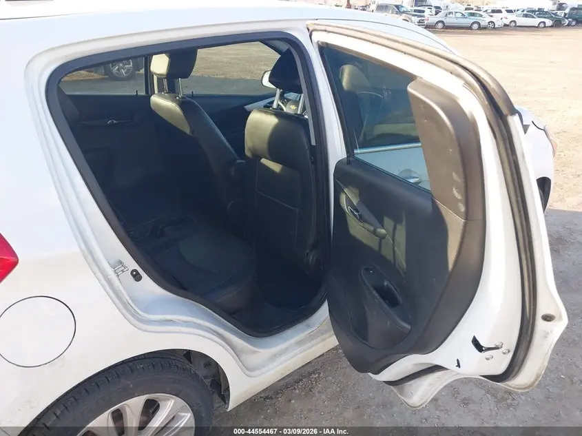 2016 CHEVROLET SPARK 2LT CVT