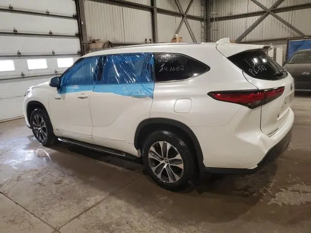 2021 TOYOTA HIGHLANDER HYBRID XLE  