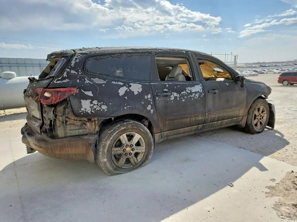 2012 CHEVROLET TRAVERSE LT  