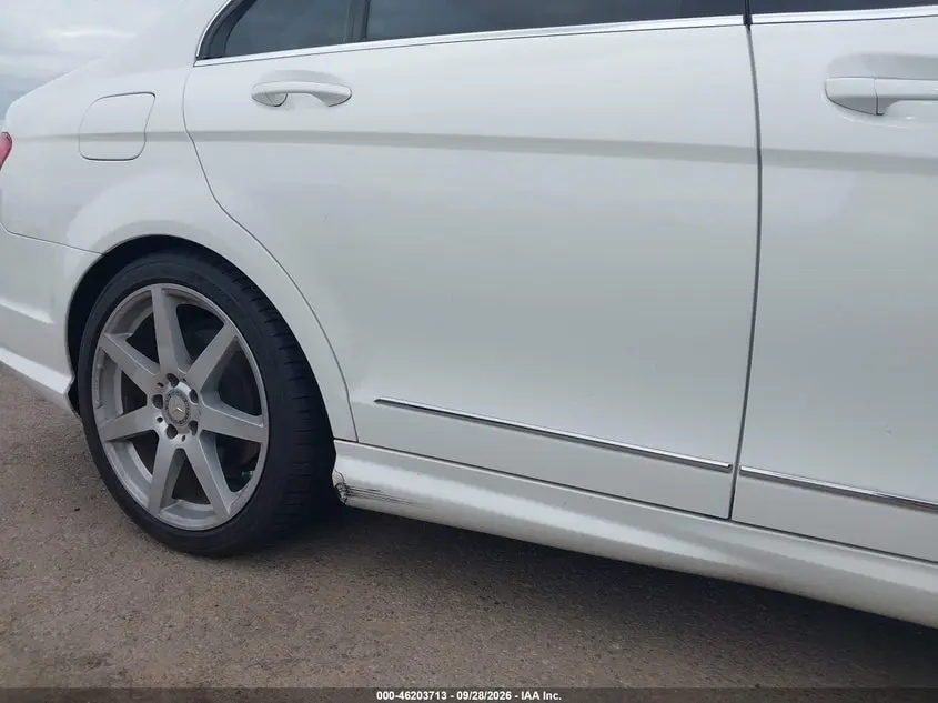 2013 MERCEDES-BENZ C-CLASS C 250 SPORT
