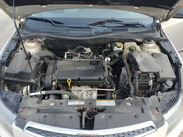 2011 CHEVROLET CRUZE LS  