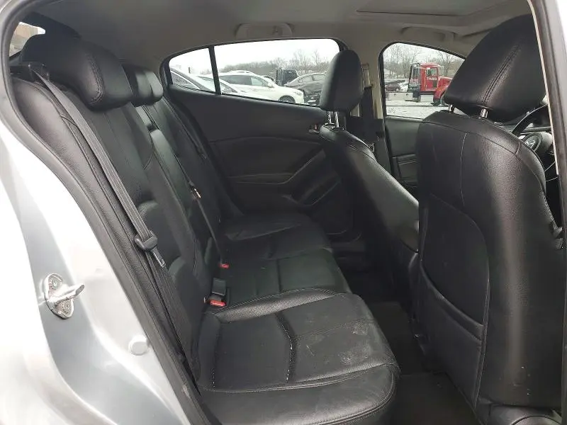 2018 MAZDA 3 GRAND TOURING  