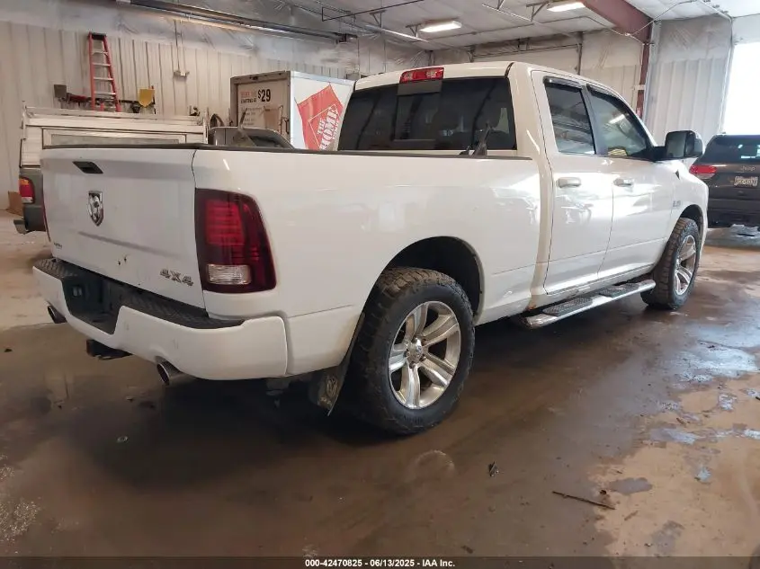 2015 RAM 1500 SPORT