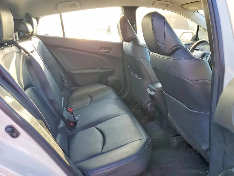 2019 TOYOTA PRIUS XLE AWD-E  