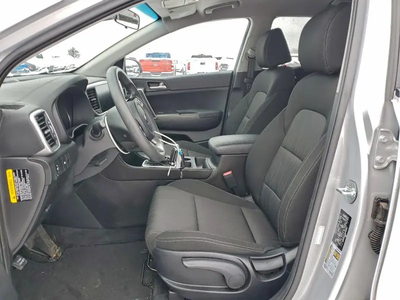 2022 KIA SPORTAGE LX  