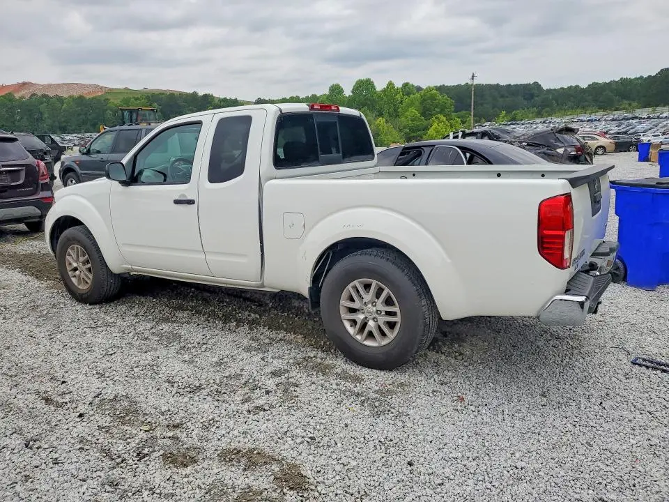 2018 NISSAN FRONTIER SV  