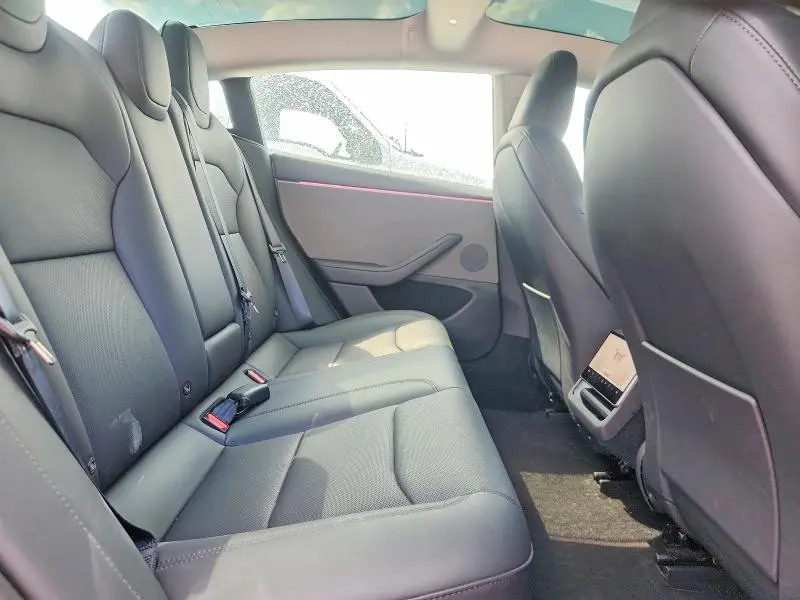 2026 TESLA MODEL 3   