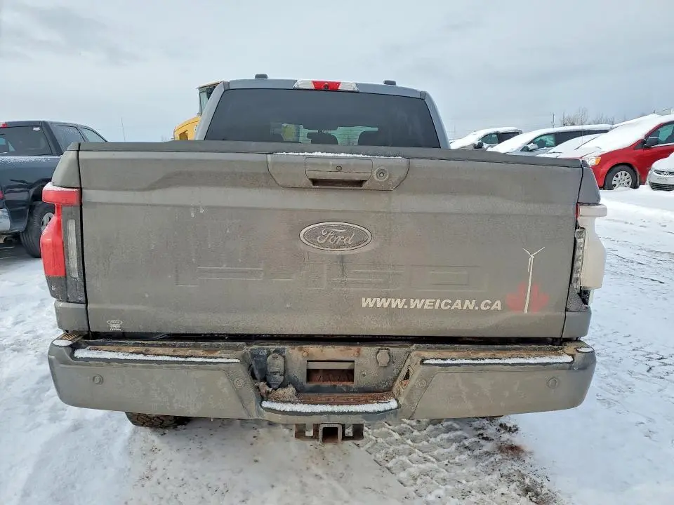 2023 FORD F150 LIGHTNING PRO  