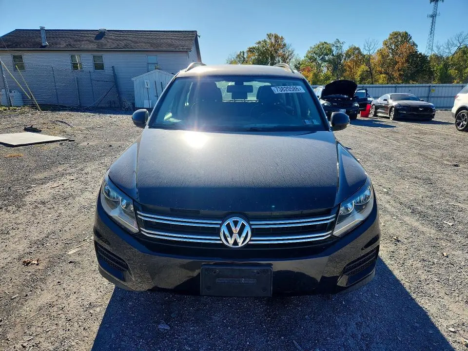 2016 VOLKSWAGEN TIGUAN S  