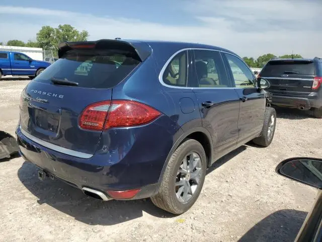 2013 PORSCHE CAYENNE   