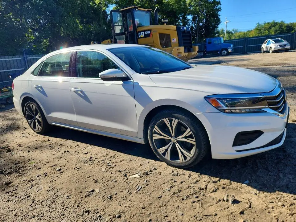 2021 VOLKSWAGEN PASSAT SE  