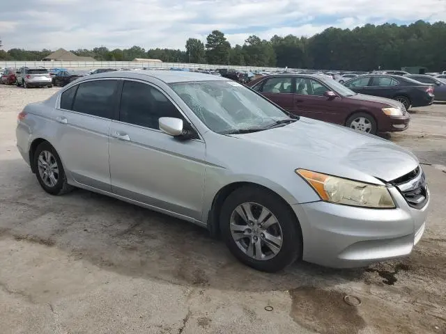 2011 HONDA ACCORD SE  