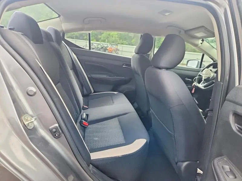 2020 NISSAN VERSA SV  