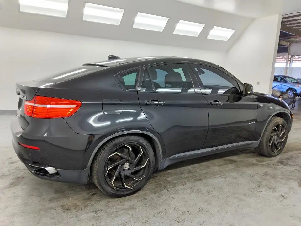 2011 BMW X6 XDRIVE50I  