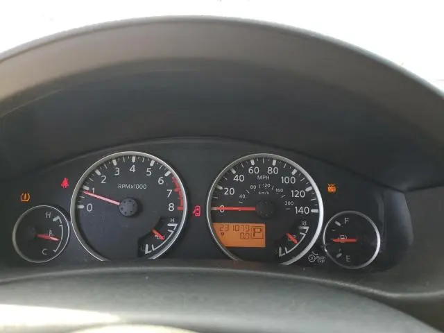 2011 NISSAN PATHFINDER S  