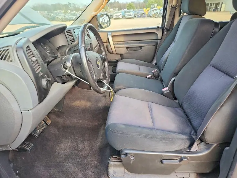 2011 CHEVROLET SILVERADO C1500 LS  