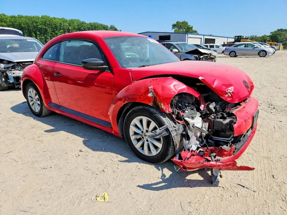 2016 VOLKSWAGEN BEETLE 1.8T  