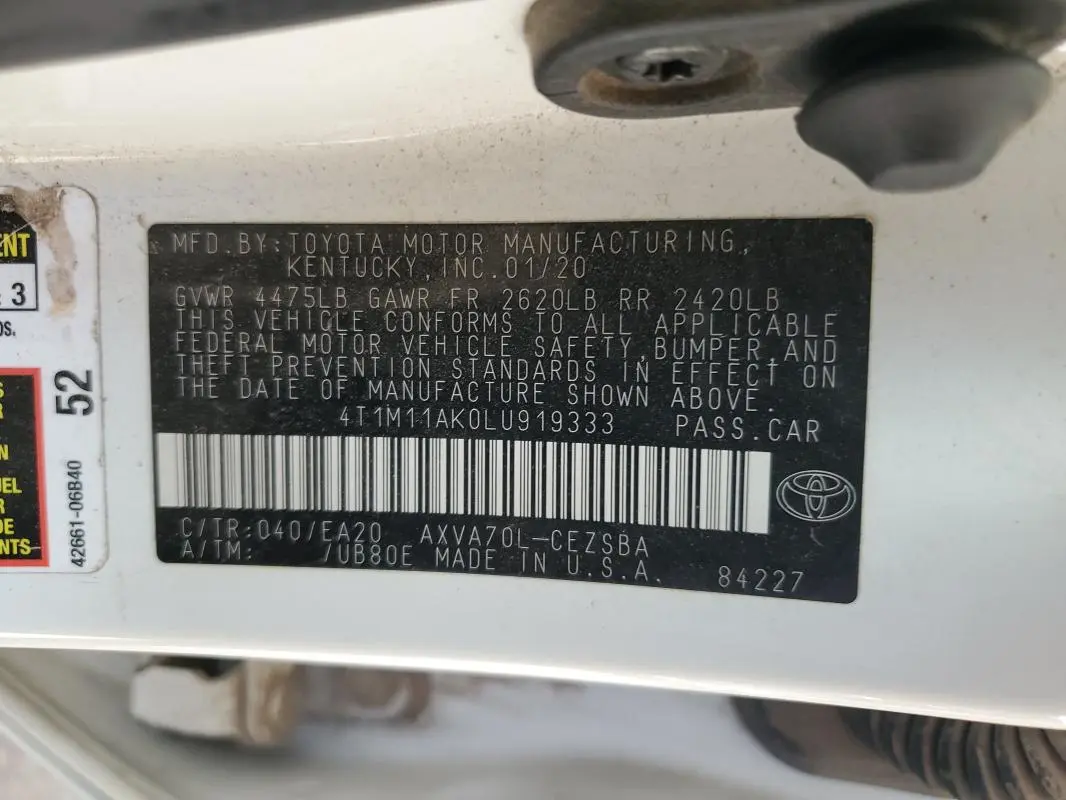 2020 TOYOTA CAMRY SE  