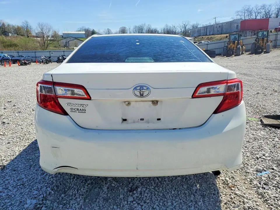 2013 TOYOTA CAMRY L  