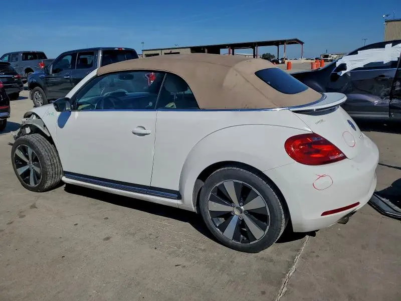 2013 VOLKSWAGEN BEETLE TURBO  