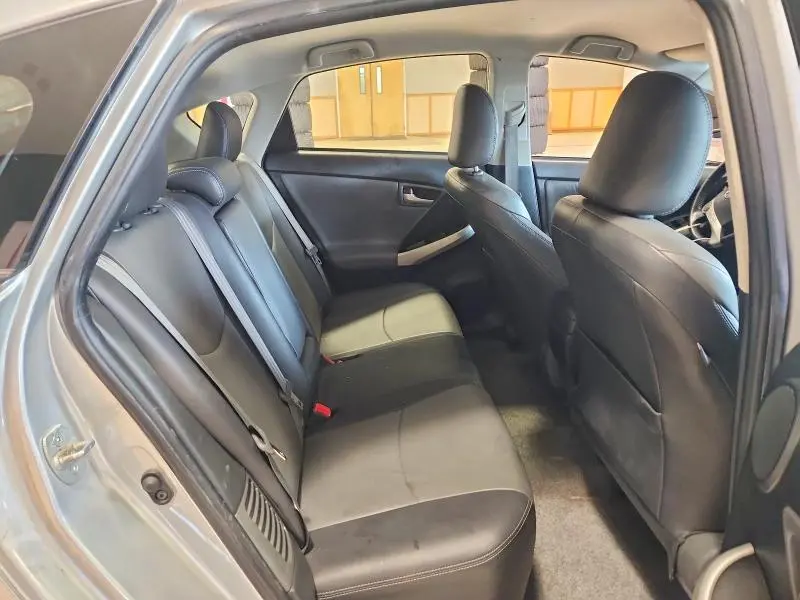 2015 TOYOTA PRIUS FOUR  