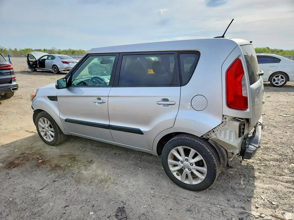 2012 KIA SOUL +  