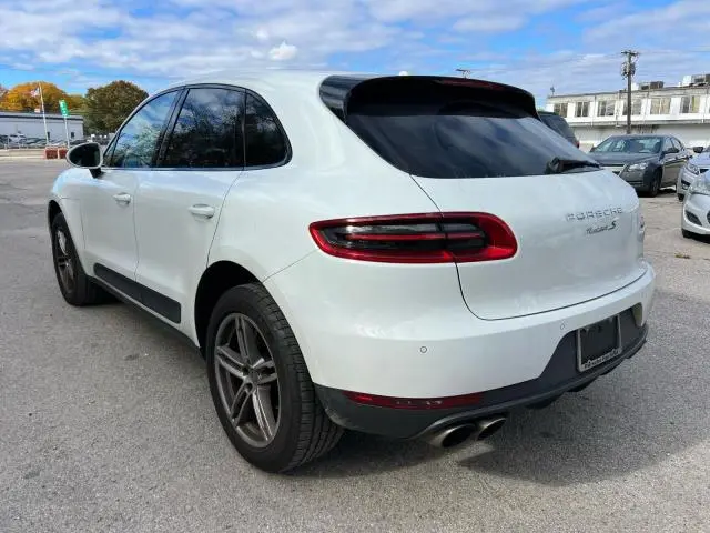 2016 PORSCHE MACAN S  