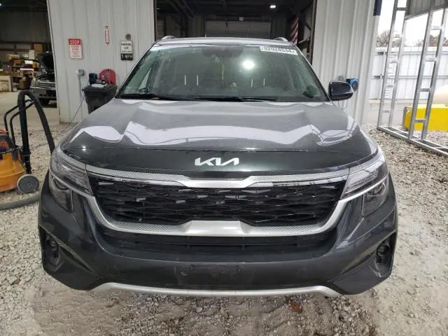 2023 KIA SELTOS S  