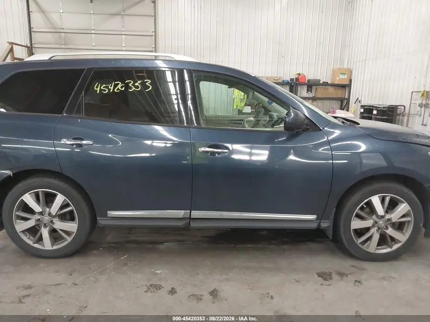 2015 NISSAN PATHFINDER PLATINUM