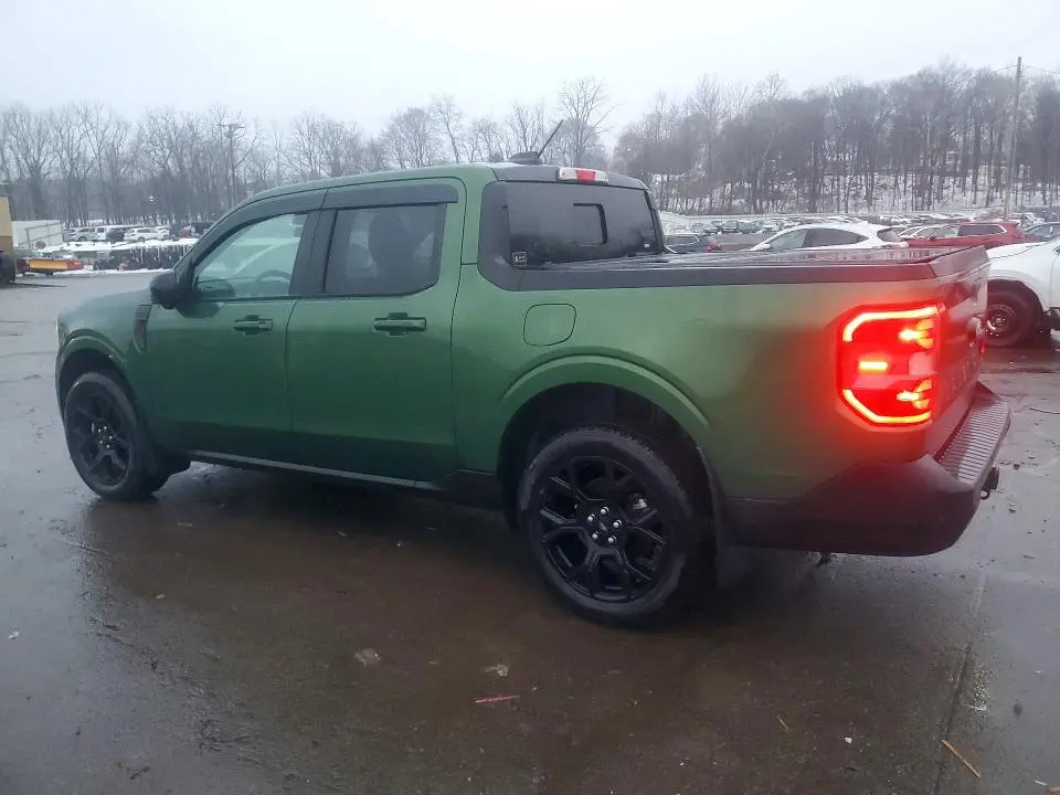 2025 FORD MAVERICK LARIAT  