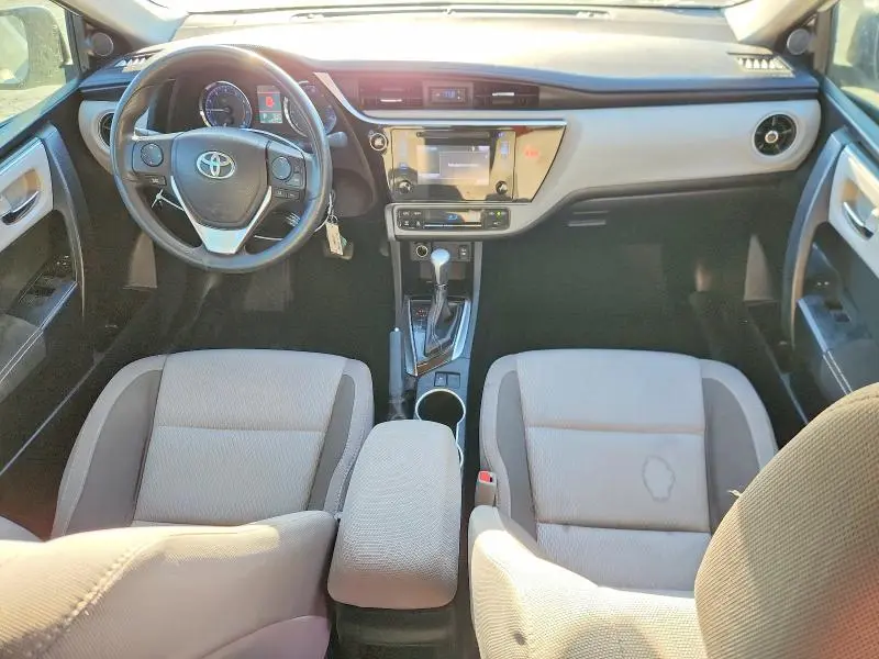 2018 TOYOTA COROLLA LE  